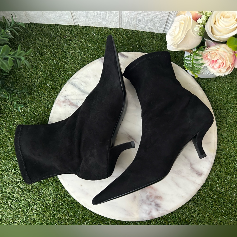 TOTEME 
Suede heeled sock boots black SIZE 38 
990 USD NEW - Picture 10 of 16